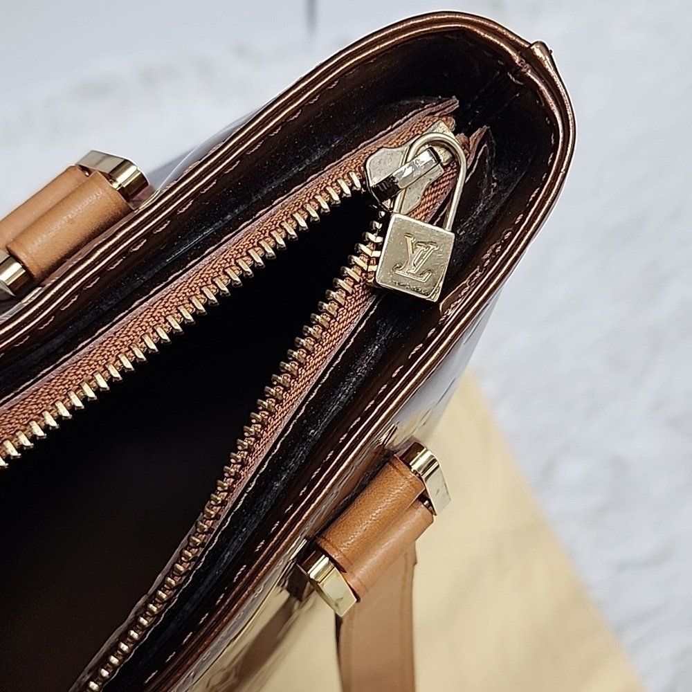 Louis Vuitton Shiny Copper Tote - Picture 7 of 10